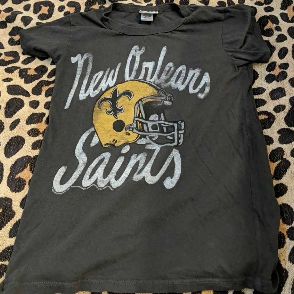 Vintage new Orleans saints tee